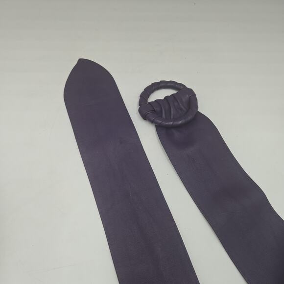 Vintage Plum Purple Wide Leather Waist Loop Belt Sz M Fits Up To 32" - Picture 3 of 5